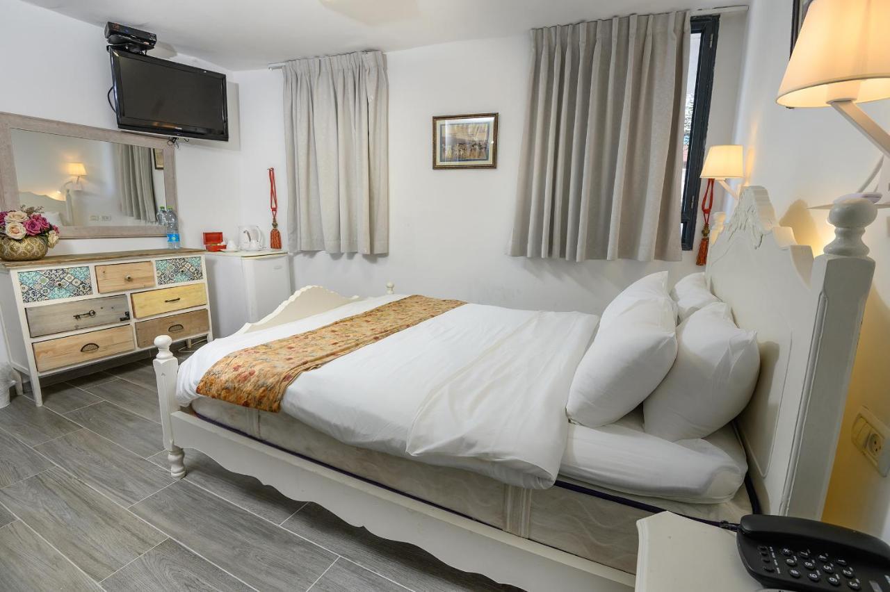 Отель Shirat Hayam Boutique