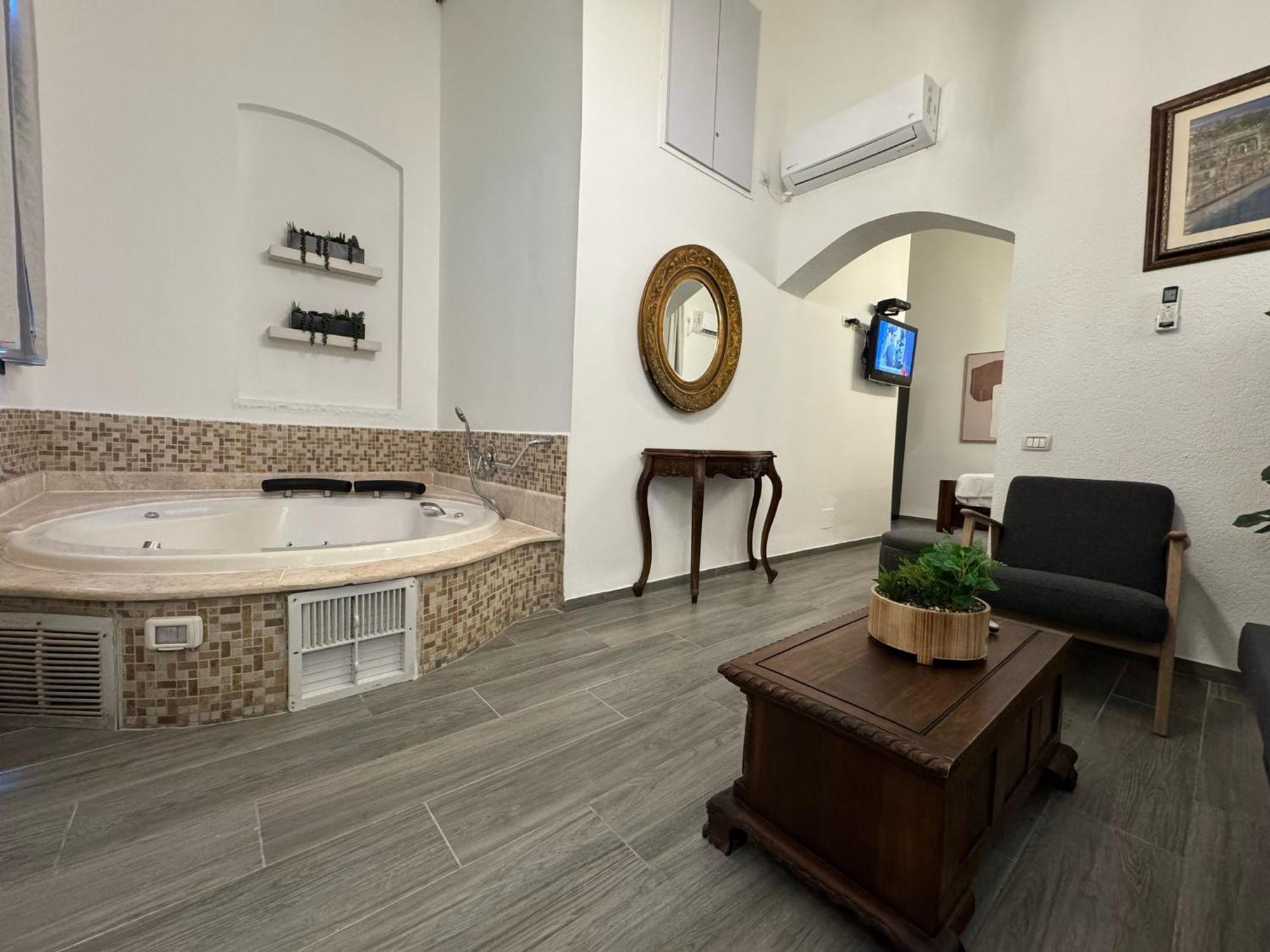 Shirat Hayam Boutique Отель